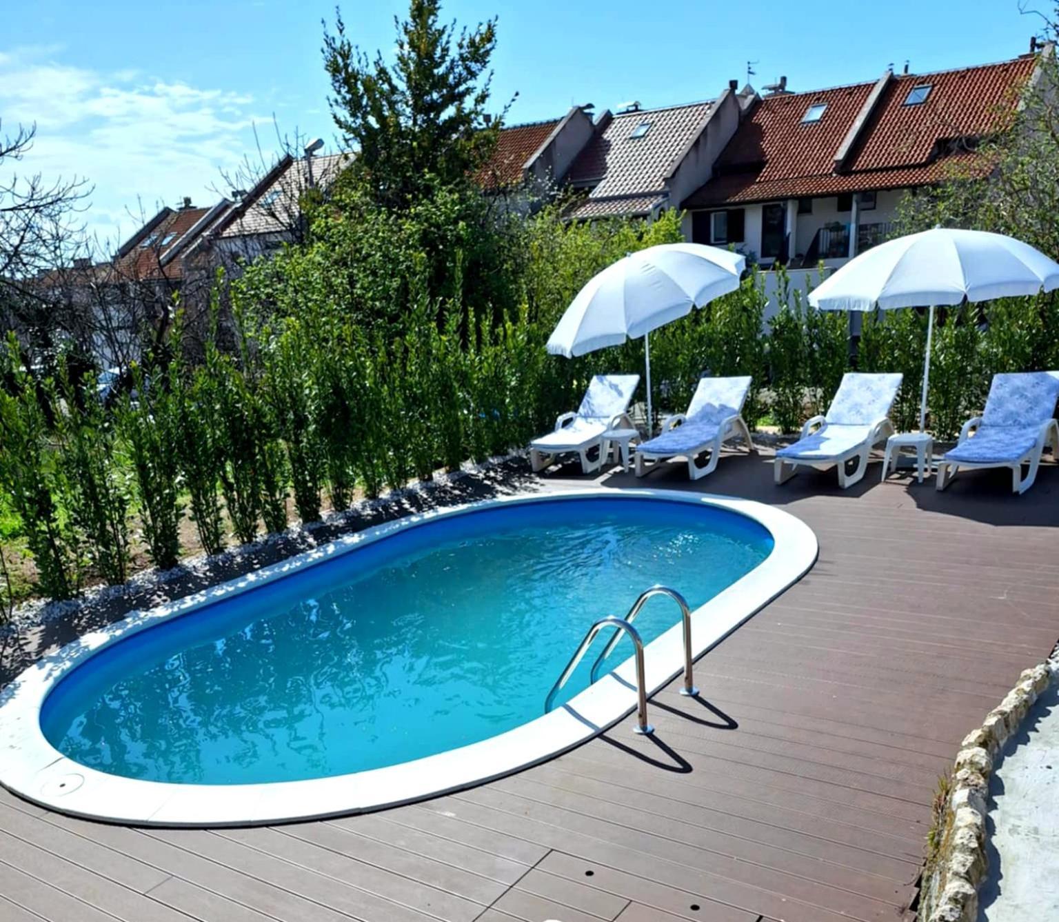 Domagoj - Luxury With Heated Swimming Pool, Jacuzzi And Seaview Apartment Rijeka